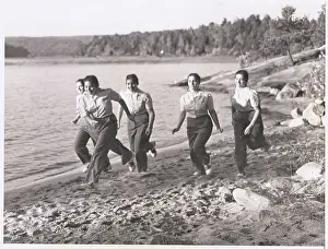 The Quintuplets Running on the Beach