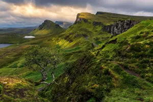 Images Dated 27th August 2015: Quiraing View point, Isle of skye