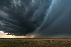 Images Dated 27th May 2015: Rain Wrapped Tornado, Texas, USA
