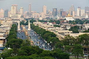 Images Dated 11th April 2012: Rajadamnern road, Bangkok, Thailand