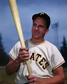 Ralph Kiner Swinging Baseball Bat
