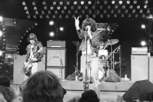 Ramones Performing