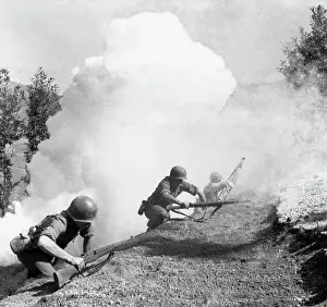 Land Battle Prints: Rangers Advancing During Battle