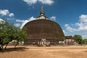 Images Dated 4th February 2017: Rankot Vihara, ancient stupa, Polonnaruwa, Sri Lanka