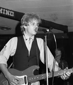 Acr071601 Prints: The Rave-Ups At The Palomino