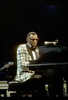 Ray Charles Prints: Ray Charles Performing