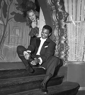 Retiree Prints: Ray Robinson Donning Dancing Shoes
