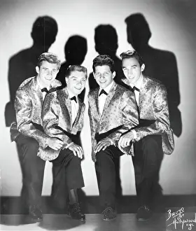 R&B Vocal Group The Crests