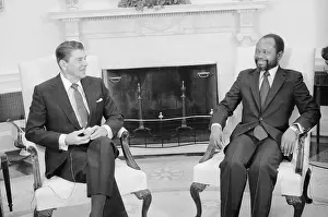 Mozambique Prints: Reagan And Mozambique President