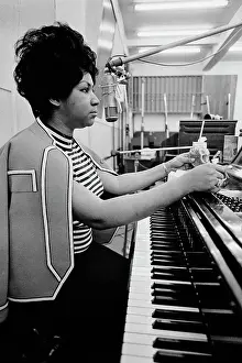 Recording of Aretha Franklin's Album This Girl's in Love with You At Atlantic Studios
