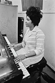 Recording of Aretha Franklin's Album This Girl's in Love with You At Atlantic Studios