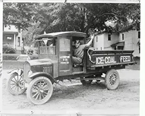 Red Grange Delivering Ice