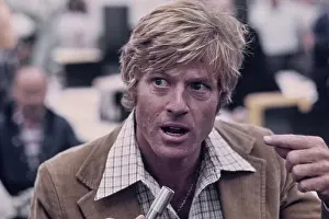 Prints of Actor Robert Redford gives a press conference on the set of Alan J. Pakula's film All the President's Men, US, circa July 1975. (Photo by Michael Ochs Archives/Getty Images) Robert Redford: Classic Hollywood Elegance: Redford at Press Conference