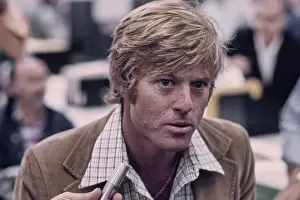 Prints of Actor Robert Redford gives a press conference on the set of Alan J. Pakula's film All the President's Men, US, circa July 1975. (Photo by Michael Ochs Archives/Getty Images) Robert Redford: Classic Hollywood Elegance: Redford at Press Conference