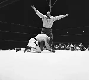 Call Prints: Referee Signaling Carl Olson Knocked Out