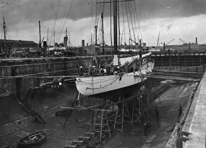 Transport Top Gallery: Refitting For Regatta