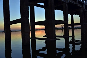 Images Dated 2nd February 2016: Reflection with dramatic sky sunset Asia