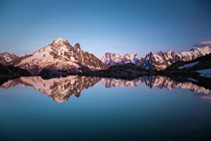 Cold Temperature Collection: The reflection of Lac Blanc