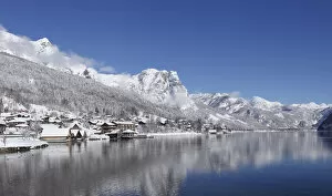 Images Dated 26th January 2012: Reflection of snowcapped mountain in water, Backenstein Mountain, Ausseerland, Salzkammergut
