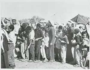 Amman Prints: Refugees Lining Up for Food