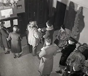 Missing Prints: Relatives with Missing Family Members