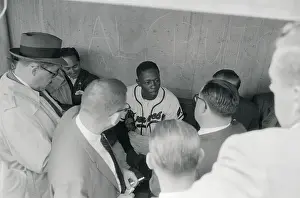 Hank Aaron Prints: Reporters Talking to Hank Aaron in Dugout