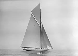 Resolute Sailing