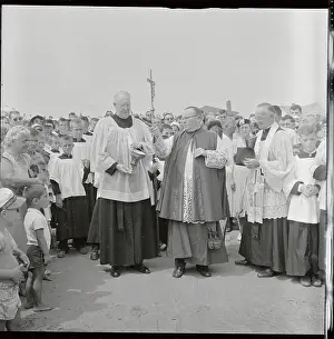 Blessing Prints: Reverend Blessing Waters in Ceremony