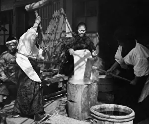 Prints of People in Japan grinding rice flour, to be used for cakes and confectionery, circa 1920. (Photo by Frederic Lewis/Archive Photos/Getty Images) Urban Echoes of America’s Golden Age: Rice Flour