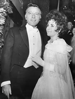 Movie Theater Prints: Richard Burton and Elizabeth Taylor at Theater in London