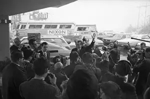 Manchester Prints: Richard M. Nixon Waving to Crowd