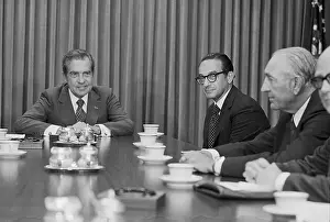 San Clemente Prints: Richard Nixon with Alan Greenspan