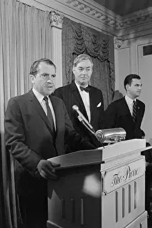 Richard Nixon Introducing Dan Moynihan