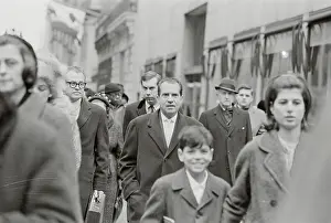 Strolling Prints: Richard Nixon Strolling Through Manhattan