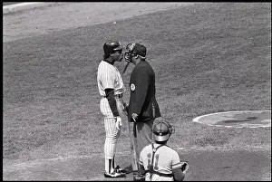 Umpire Prints: Rickey Henderson Nose-To-Nose W/Umpire