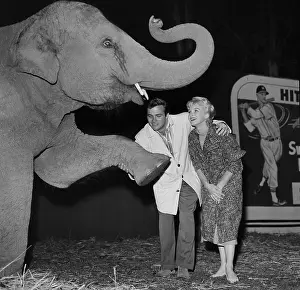 Lac0129 Prints: Ringling Bros. and Barnum & Bailey Circus
