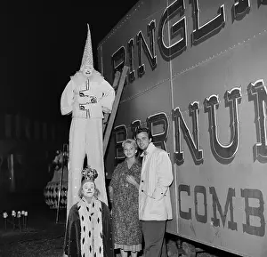 Lac0129 Prints: Ringling Bros. and Barnum & Bailey Circus