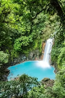 Pond Gallery: Rio Celeste waterfall, Costa Rica