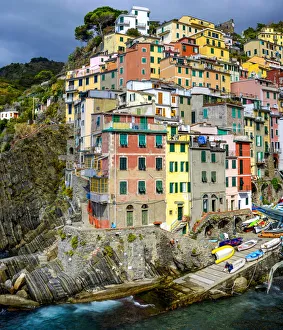 Images Dated 28th April 2016: Riomaggiore