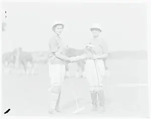 Polo Prints: Rival captains meet before polo battle