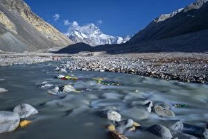 Images Dated 19th May 2014: River from mt. Everest