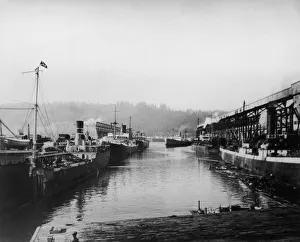 Images Dated 17th March 2009: River Port