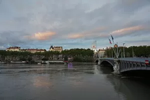Images Dated 18th June 2016: River RhA┼¢ne, Lafayette bridge, at Dusk, Lyon, France