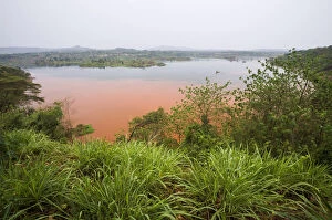 Images Dated 1st March 2012: River White Nile turns red after heavy rainfalls in rainy season, Jinja, Uganda