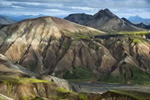 Images Dated 8th September 2011: Riverbed and rhyolite mountains, Landmannalaugar, Fjallabak Nature Reserve, Highlands of Iceland