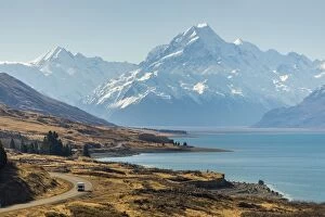 Images Dated 3rd September 2017: Road to Mount Cook and Lake Pukaki, South island, New Zealand