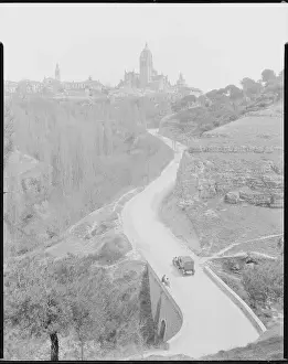 Road and Segovia Cathedral