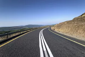 Images Dated 16th August 2015: Road, Sky, Summer, Driving, Low Veld, South Africa, Mpumalanga, Colour image, Color image
