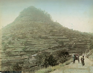 Images Dated 4th October 2006: Road To Tagami