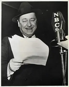 Fedora Prints: Robert Benchley Reading